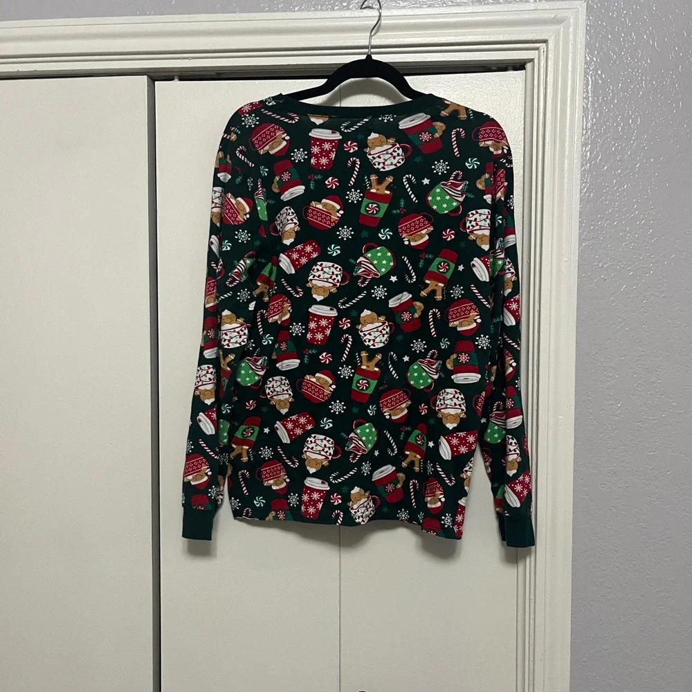 PJ Place‎ Womens Long Sleeve Christmas Pajama Top Gingerbread  Print L